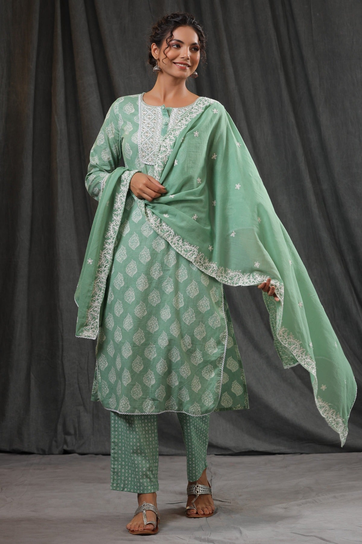 Leaf Green Cotton Kurta Dupatta pant Set