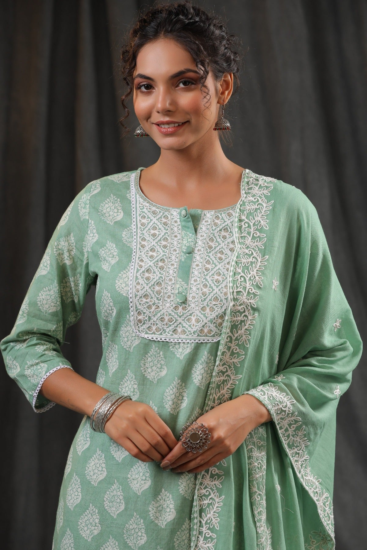 Leaf Green Cotton Kurta Dupatta pant Set