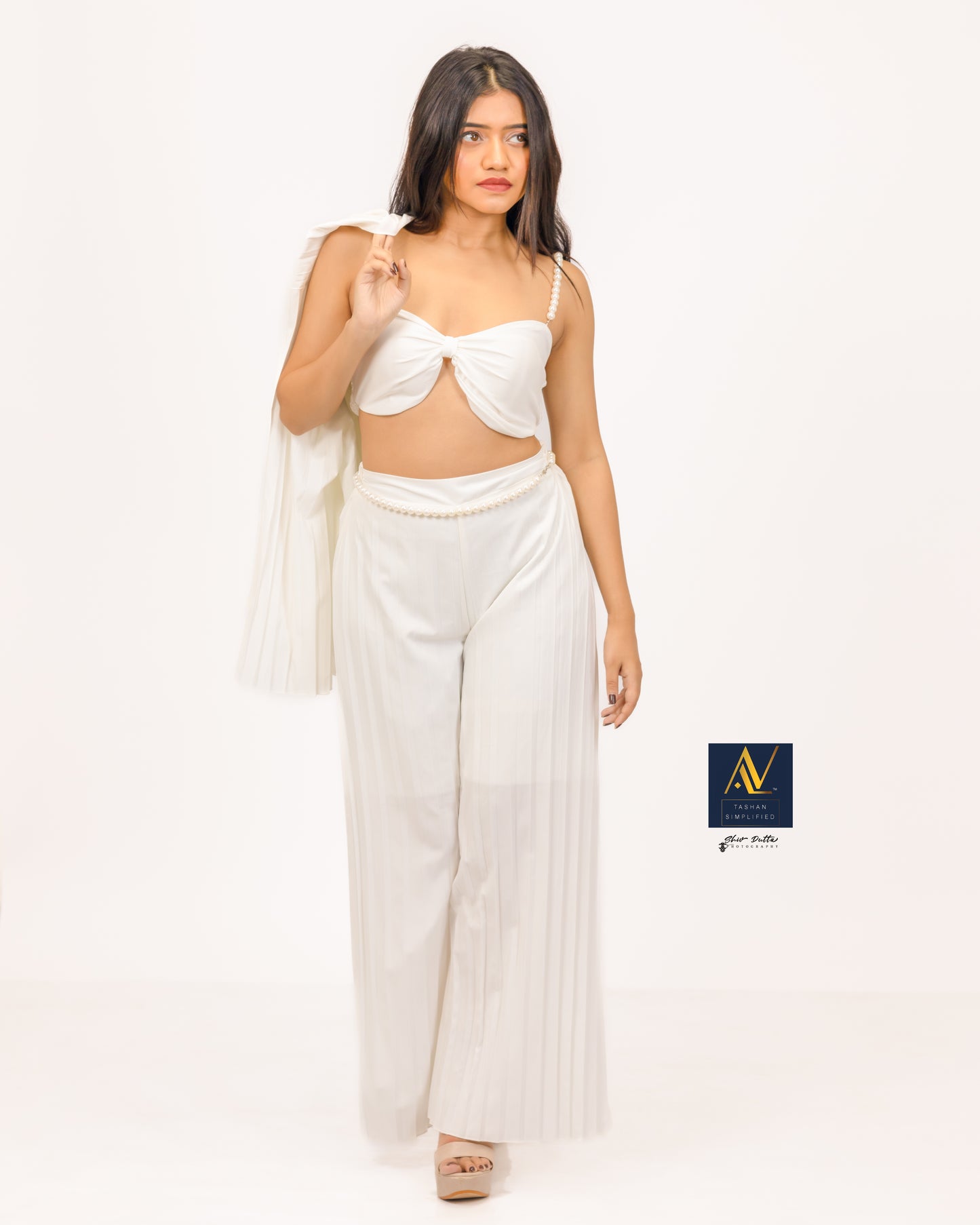 Pearl koticim Bralette with cape & pants 3 piece set