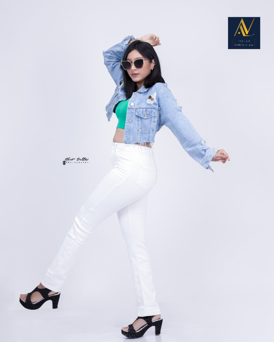 Women High Rise Straight Fit jeans white