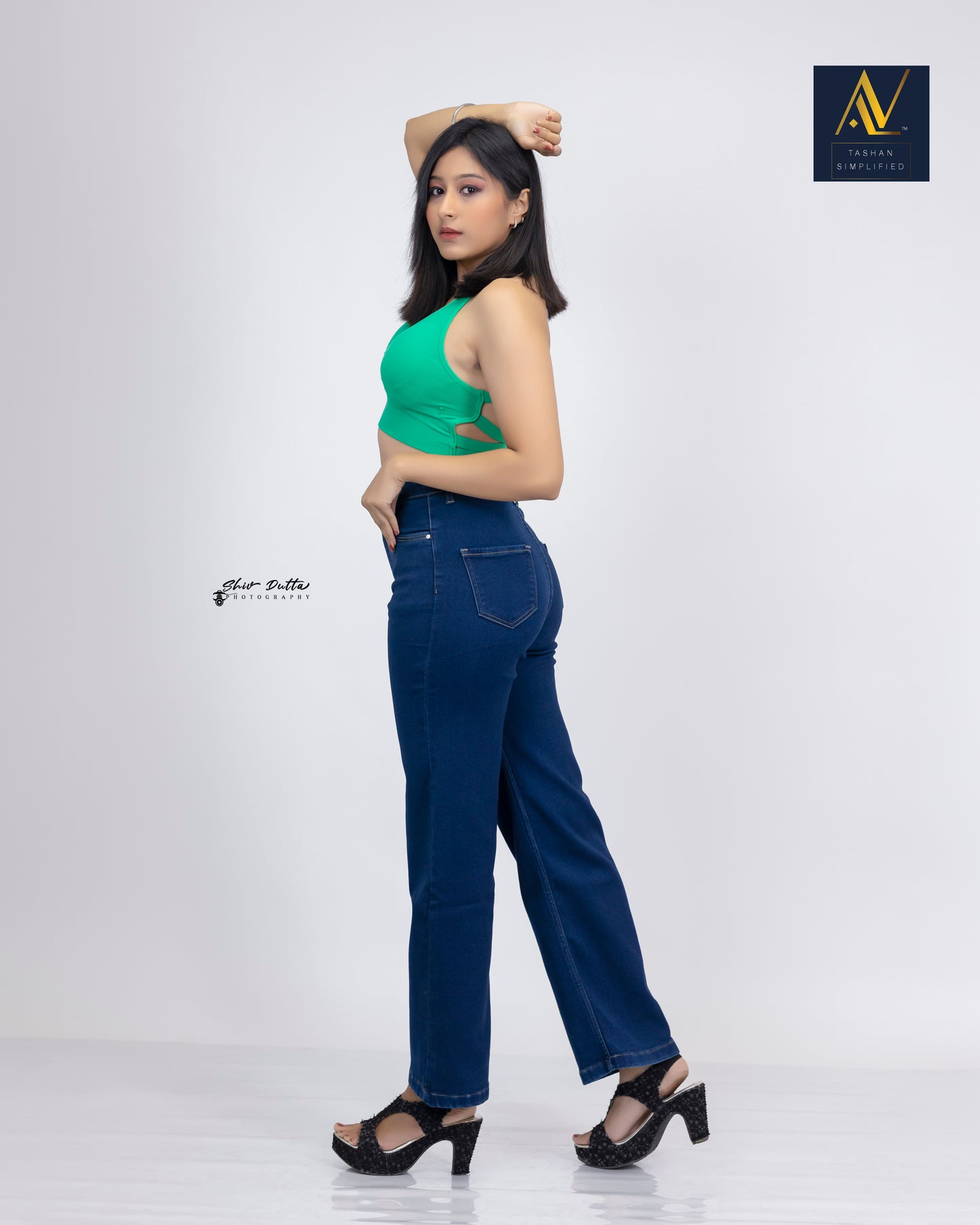 Women High Rise Wide Leg Jeans